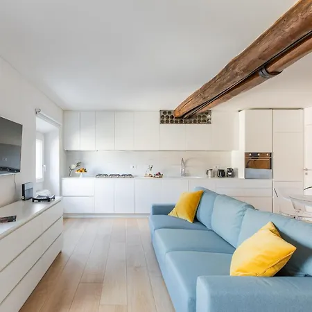 Iflat Bright & Spacious In Esquilino 아파트 *