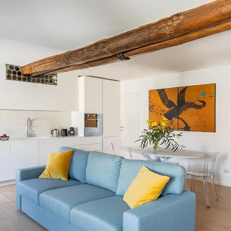 Iflat Bright & Spacious In Esquilino *