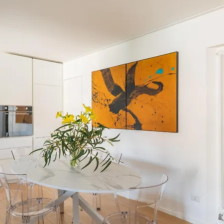 Iflat Bright & Spacious In Esquilino * 로마